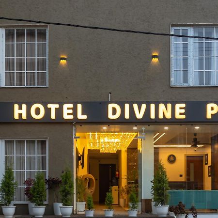 Hotel Divine Peak Pachmarhī Екстериор снимка
