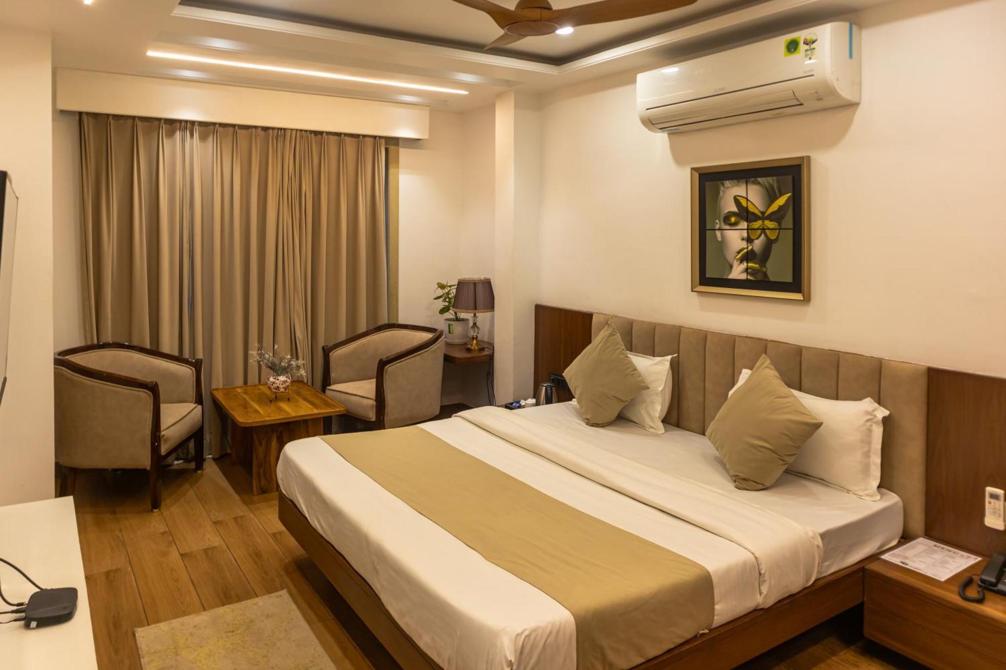 Hotel Divine Peak Pachmarhī Екстериор снимка