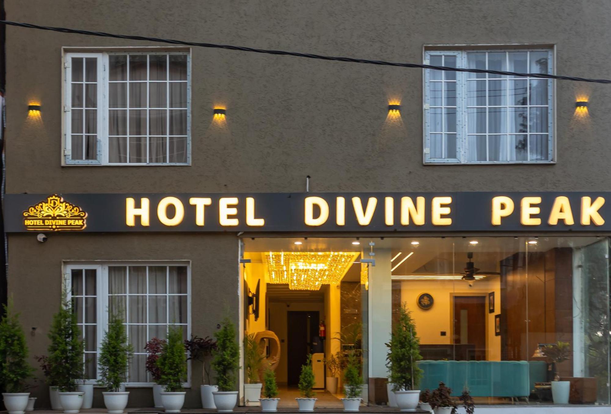 Hotel Divine Peak Pachmarhī Екстериор снимка
